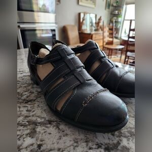 Hush Puppies Womens Black Cage Toe Sandals Size 10 Excellent Pre-Owned Condition